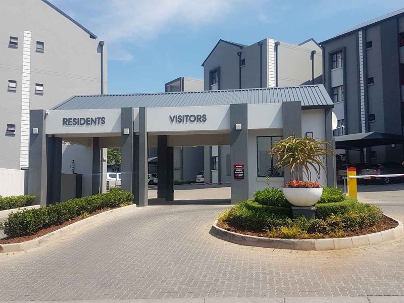 Conviently located 2bed 2bath in Midrand!! - Photo 1