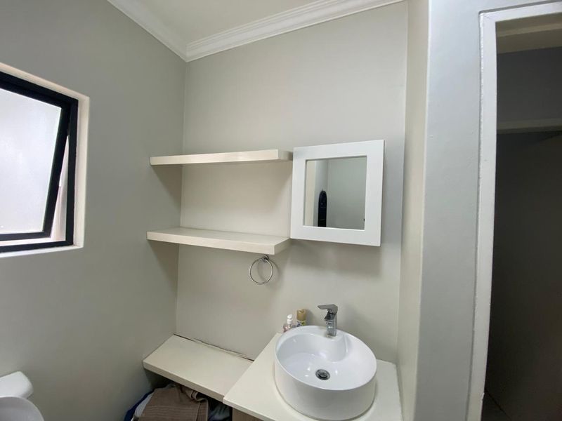 Conviently located 2bed 2bath in Midrand!! - Photo 5