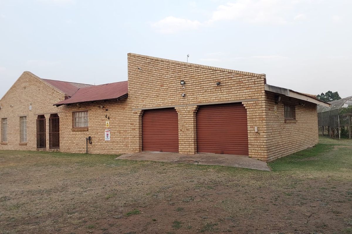 Spacious 4-Bedroom Home for Rent – Close to ArcelorMittal - Photo 2