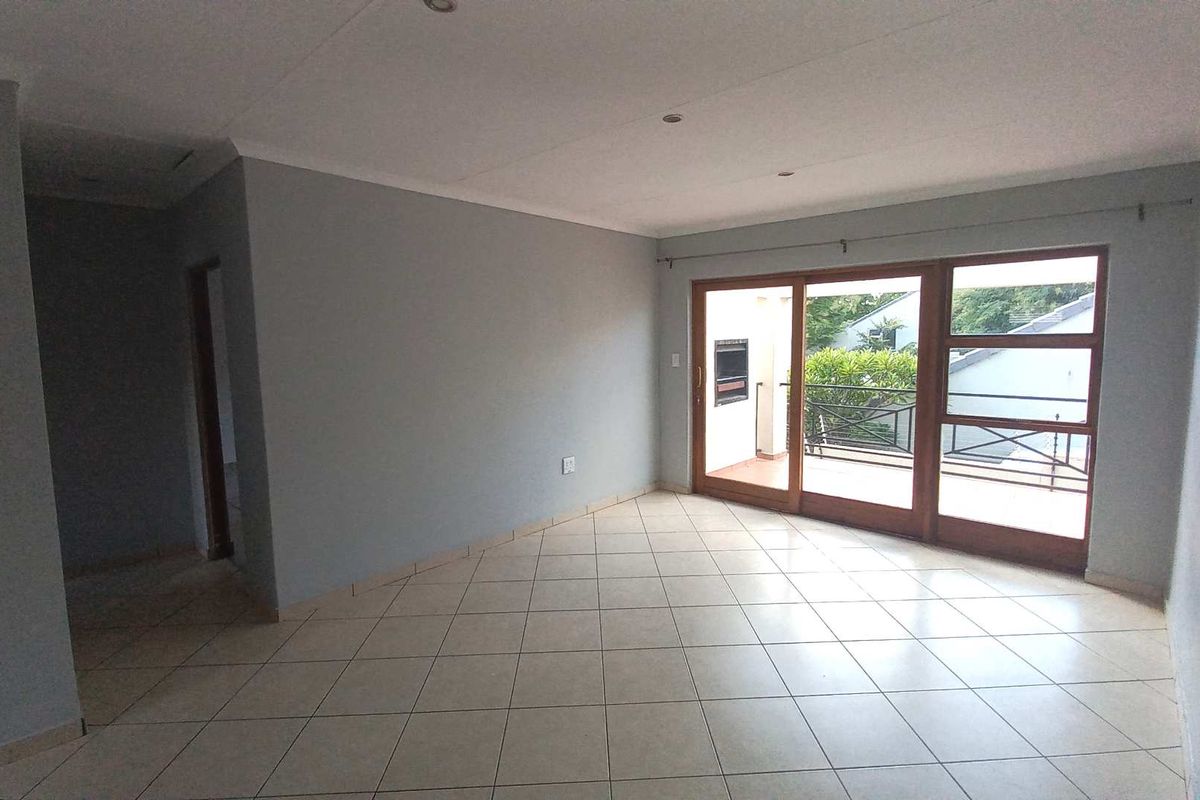 Two Bed - Two Bath in Great location - Photo 5