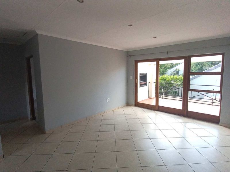 Two Bed - Two Bath in Great location - Photo 5