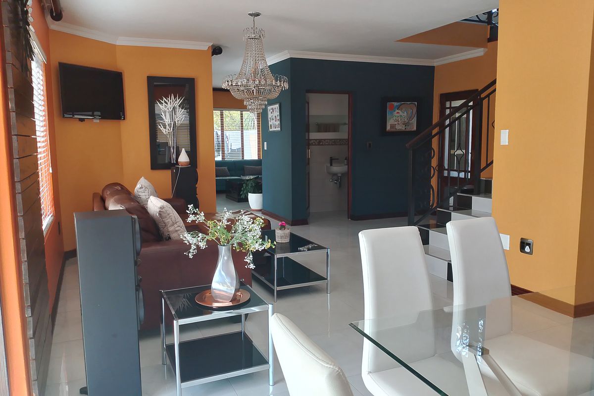 4 Bedroom House For Sale in Helderwyk Estate - Photo 3