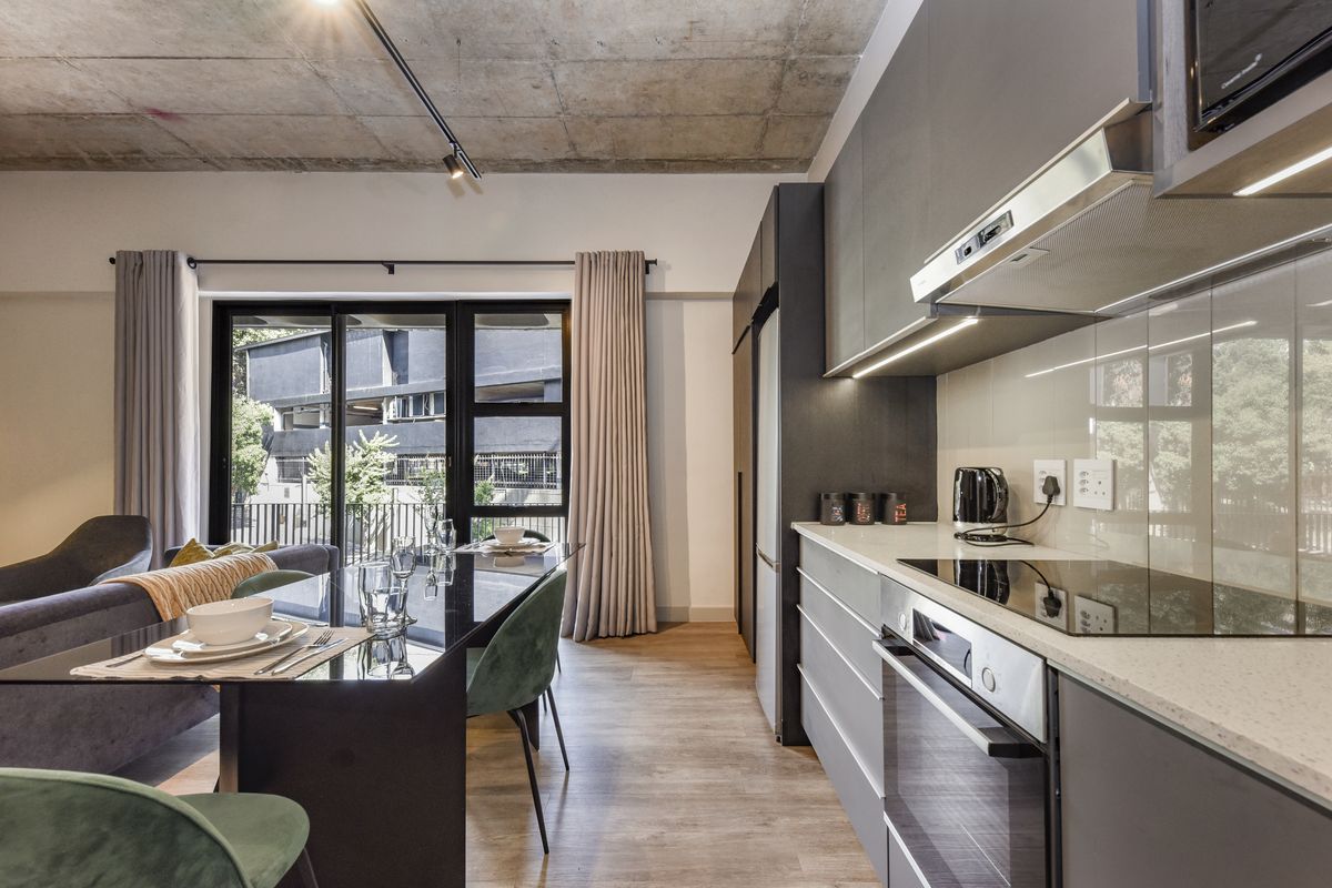 Unfurnished One Bedroom Apartment in The Lineal Sandton - Photo 2