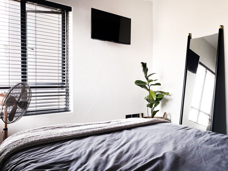 One Bedroom One Bathroom Apartment at The Atrium - Photo 10