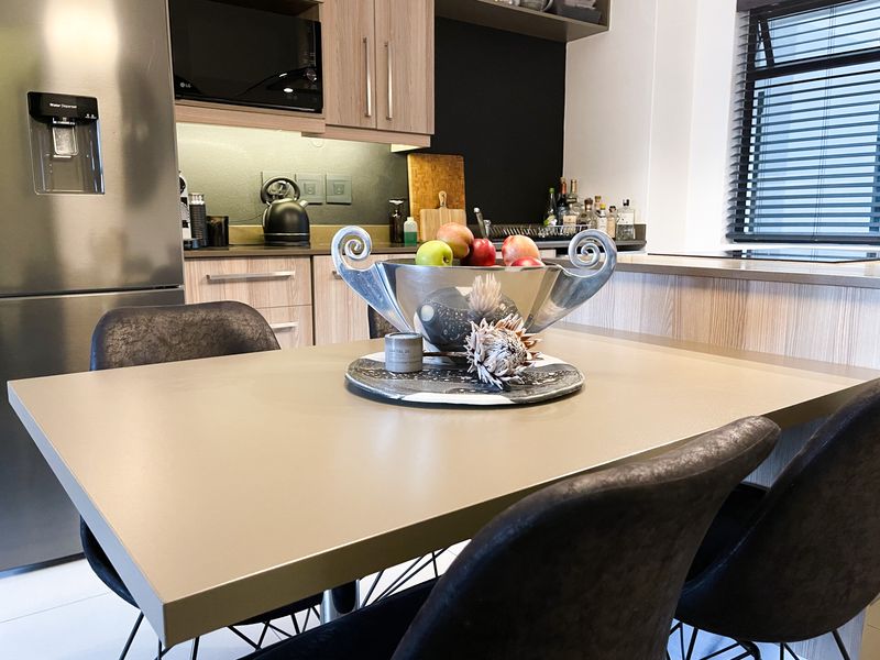 One Bedroom One Bathroom Apartment at The Atrium - Photo 7