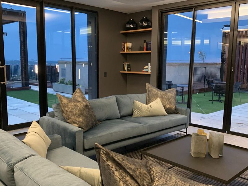 Studio Apartment for Sale in Sandton - Photo 10