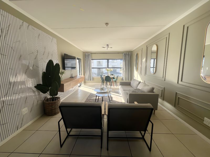 Experience Opulent Living at The Sandown FULLY FURNISHED 2 Bedroom Apartment Available! - Photo 4