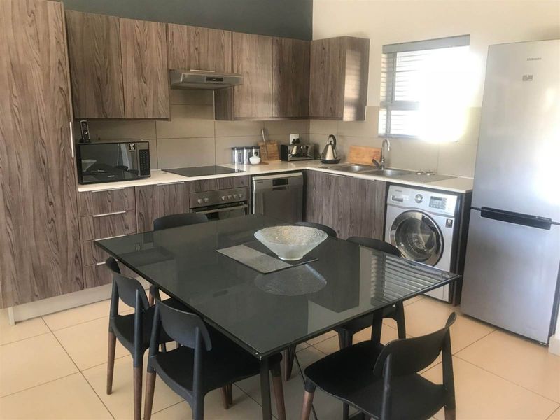 Two Bed Two Bath Apartment for sale in Sandown - Photo 3