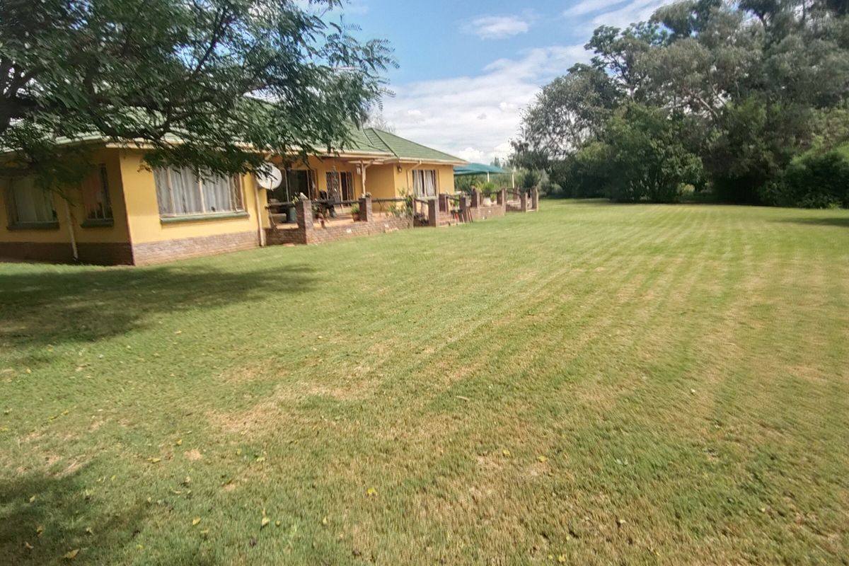 Lifestyle gem near town - Photo 5