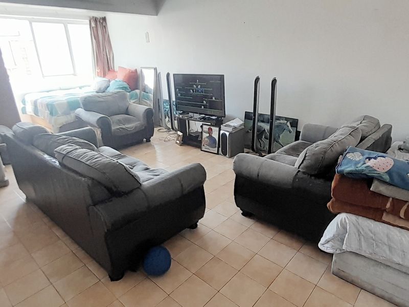 CENTRAL STUDIO / BACHELOR APARTMENT FOR RENT - Photo 3