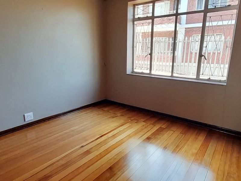 CENTRAL 1 BED 1 BATH APARTMENT WITH PARKING FOR RENT - Photo 7