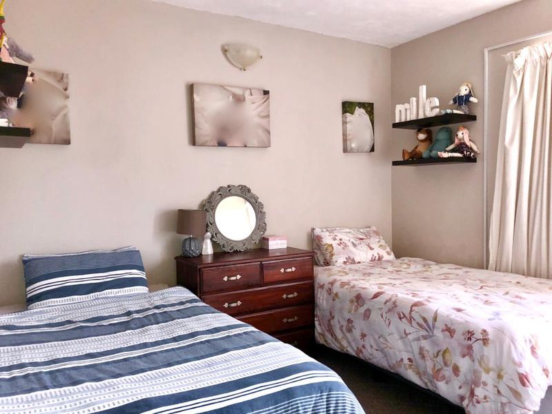 3 BEDROOM HOUSE IN COMPLEX TO LET - Photo 7