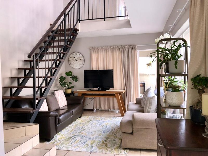 3 BEDROOM HOUSE IN COMPLEX TO LET - Photo 4