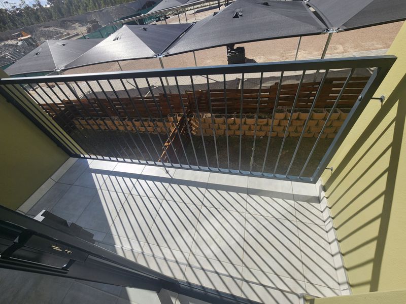 This modern one-bedroom apartment on the first floor in Greenbay - Photo 6