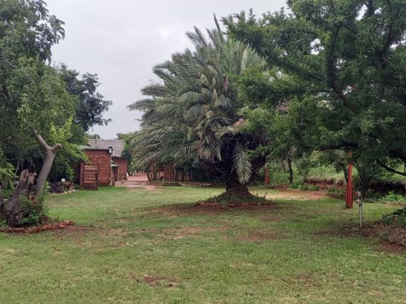 4.2 ha Smallholding for Sale in Mooinooi! - Photo 5