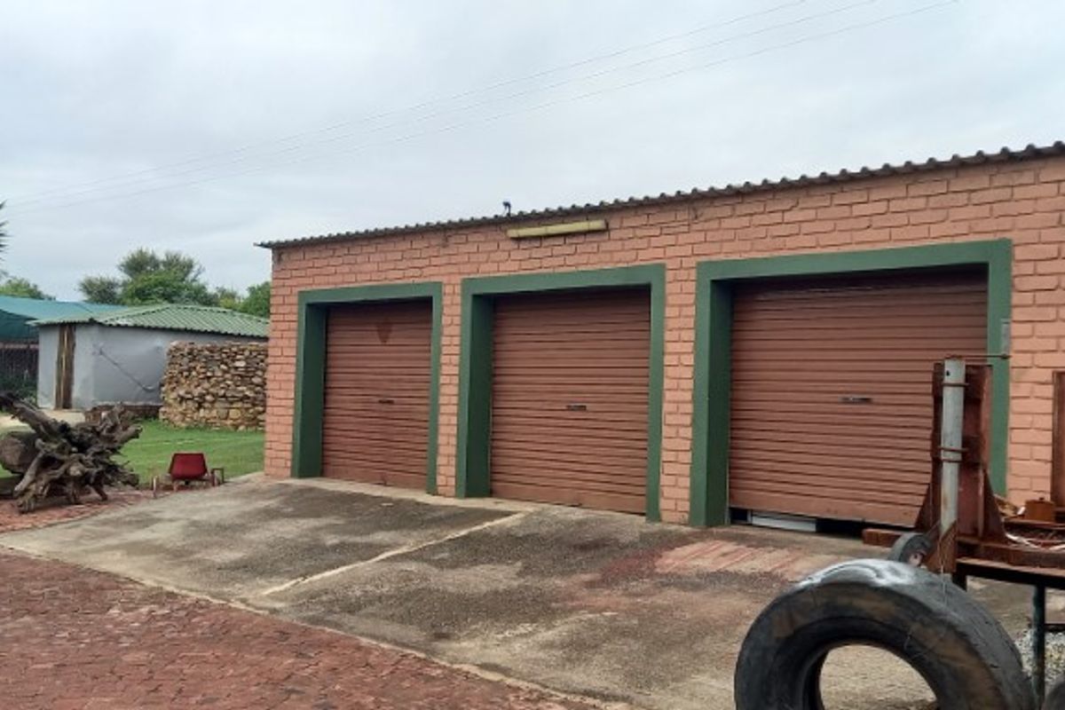 4.2 ha Smallholding for Sale in Mooinooi! - Photo 3