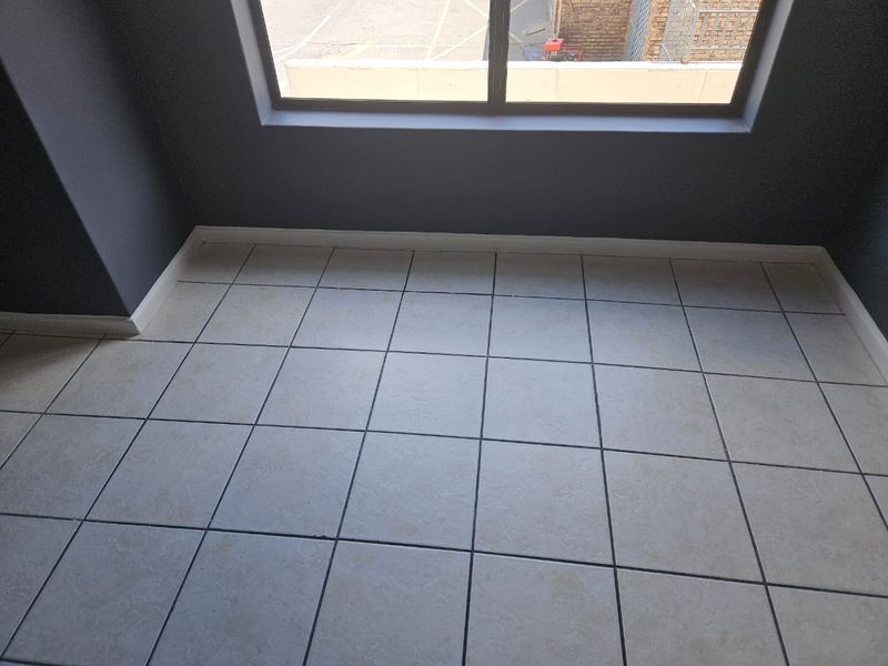 Spacious 2-Bedroom Apartment – Available Immediately in Kuilsrivier - Photo 9