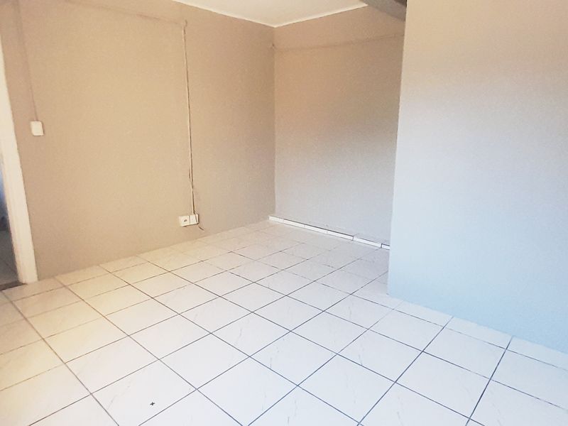 CENTRAL 1 BED 1 BATH APARTMENT FOR RENT - Photo 3