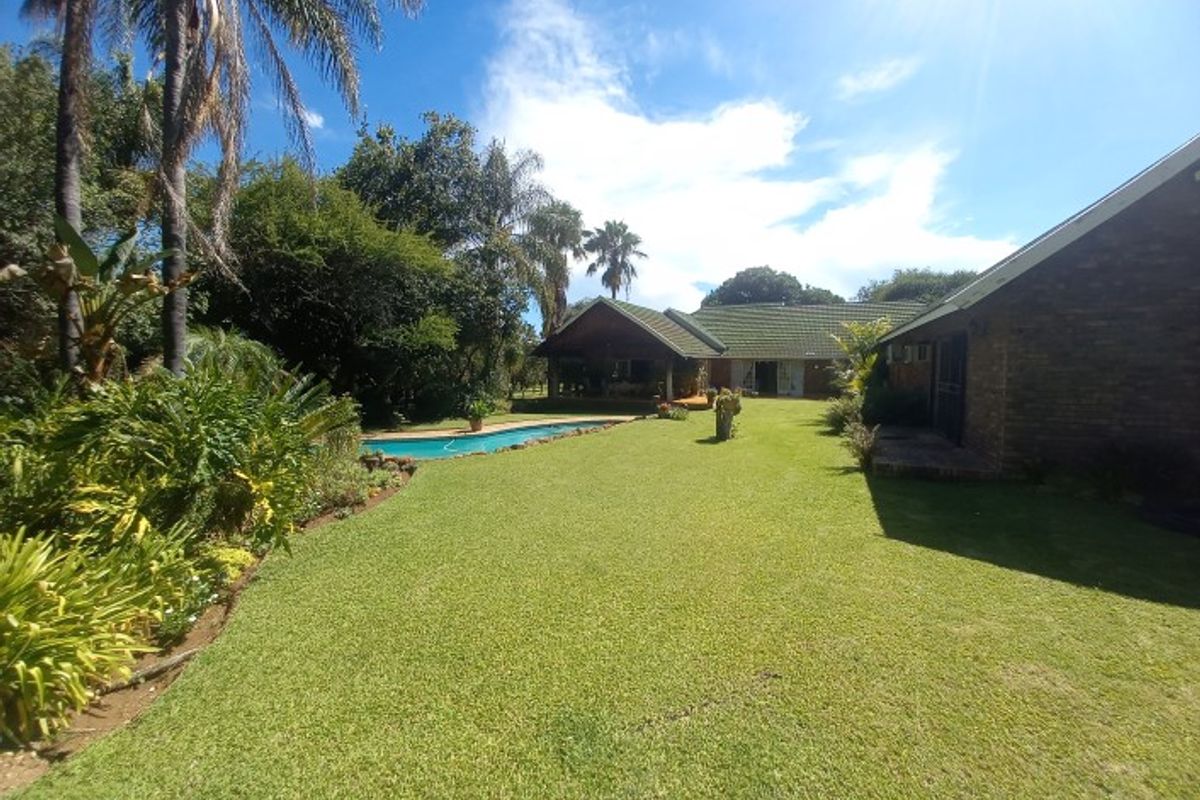 50.6ha Farm for Sale in Zoutpansdrift, AH - Photo 2