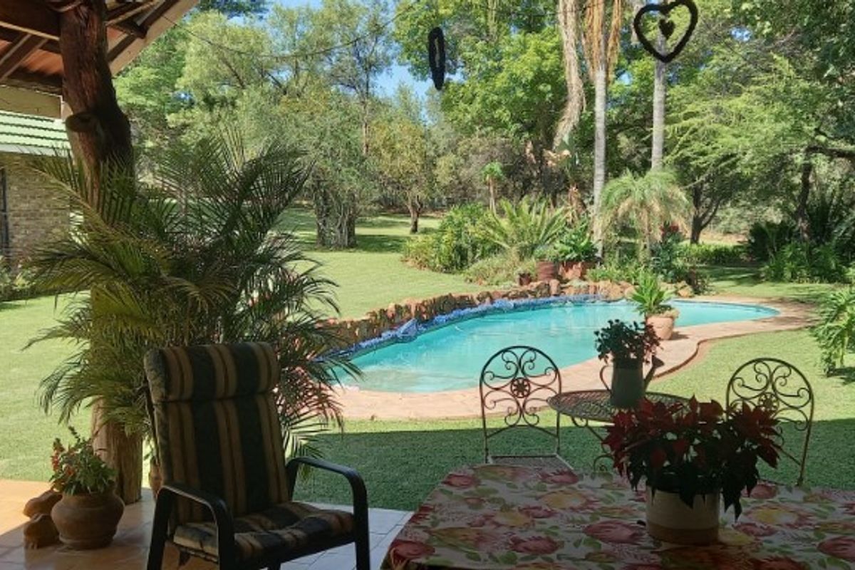 50.6ha Farm for Sale in Zoutpansdrift, AH - Photo 3