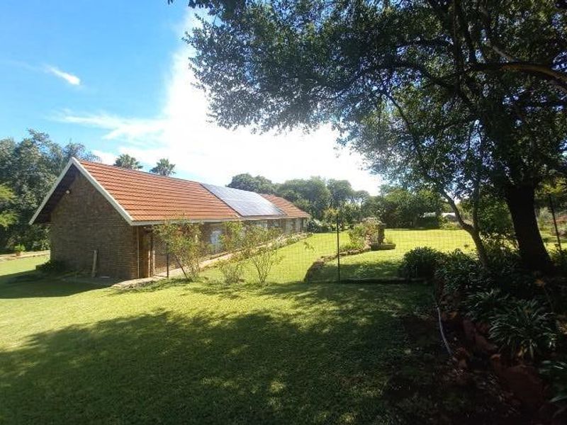 50.6ha Farm for Sale in Zoutpansdrift, AH - Photo 10