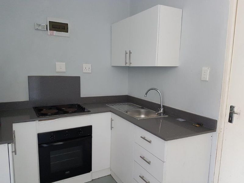 RICHMOND HILL 1 BED 1 BATH APARTMENT FOR RENT - Photo 1