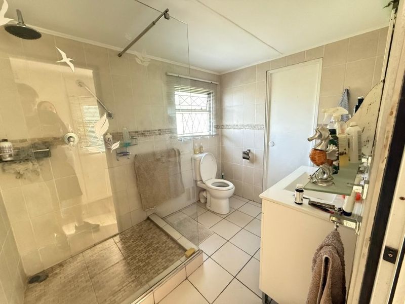 STUNNING UNIT FOR SALE  - INCHANGA PARK COUNTRY VILLAGE - Photo 9