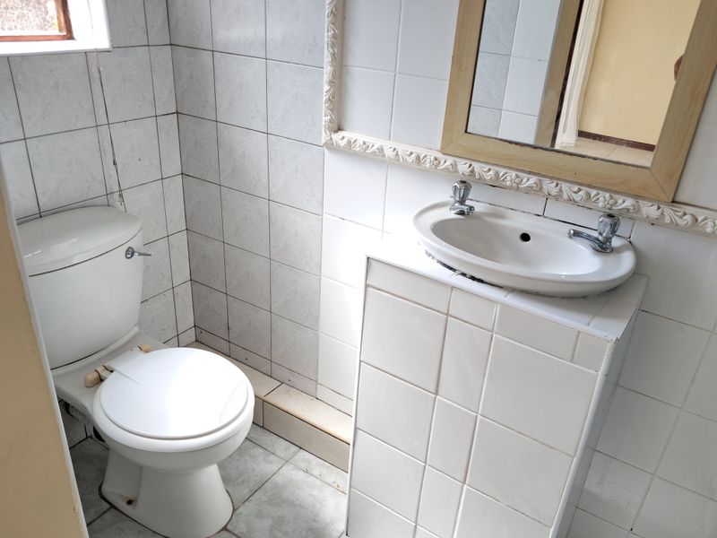 KAMMA PARK STUDIO / BACHELOR APARTMENT FOR RENT - Photo 4