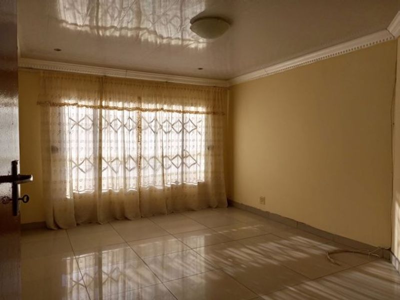 3 BEDROOM HOUSE TO RENT IN MAMELODI EAST FOR R6 000.00 - Photo 9