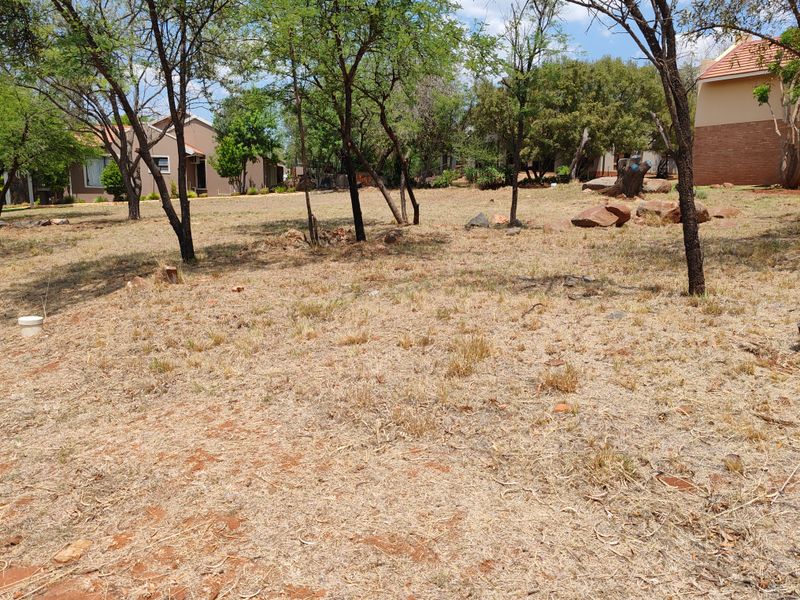 Prime Vacant Land in Eco Park, Buffelspoort – Build Your Dream Home or Vacation Getaway! - Photo 10