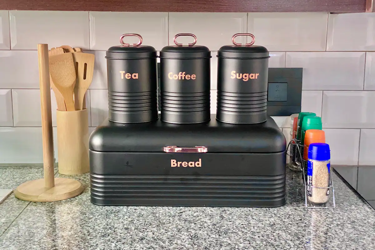 Cottage to Let - Photo 2