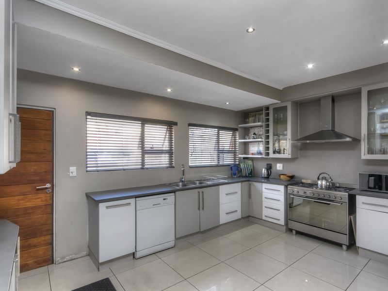 Great investment opportunity not to be missed! - Photo 4