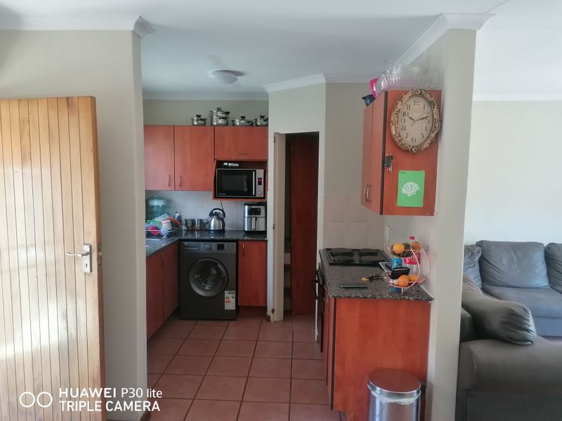 Simplex For Sale In Pretoria - Photo 7