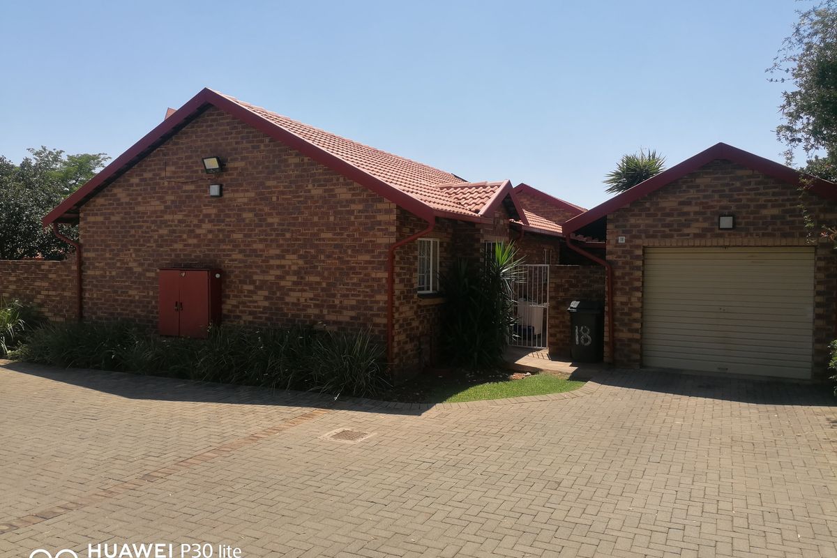 Simplex For Sale In Pretoria - Photo 5