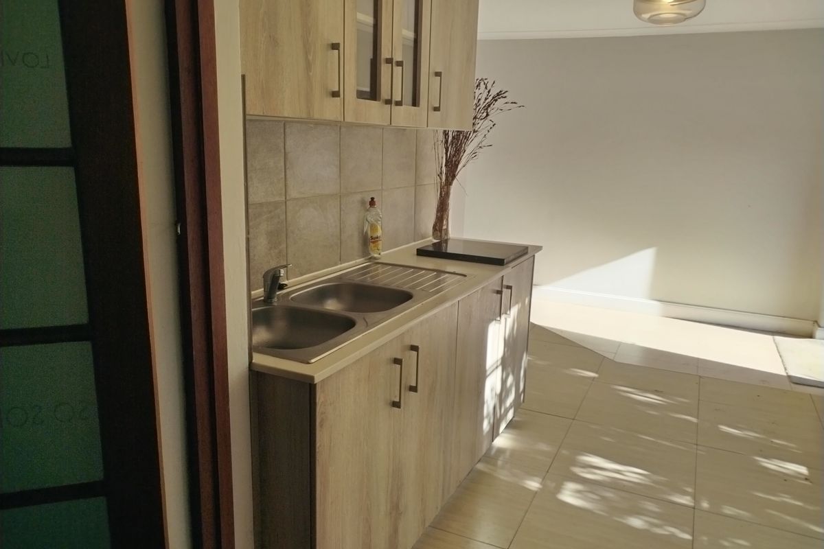 WALMER ROOM IN SHARED HOUSE FOR RENT - Photo 5