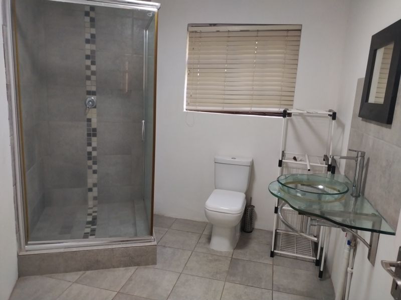 WALMER ROOM IN SHARED HOUSE FOR RENT - Photo 6