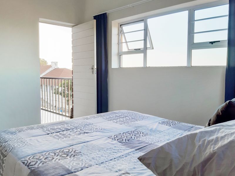 RICHMOND HILL 2 BED 2 BATH APARTMENT WITH PARKING FOR SALE - Photo 10