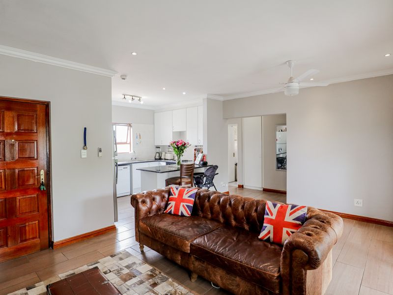 FOR SALE: Modern & Spacious 2-Bedroom Apartment in Bryanston East-Tenanted - April 2026 - Photo 6
