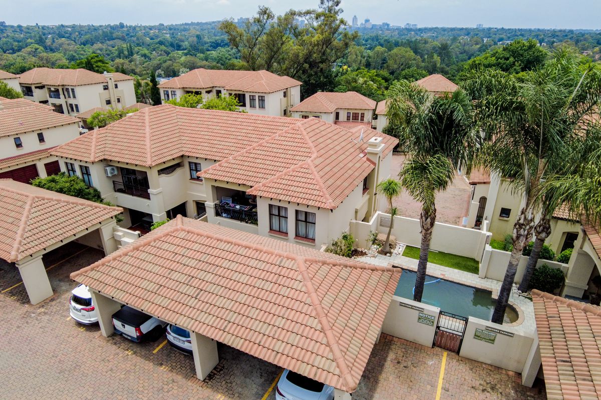 FOR SALE: Modern & Spacious 2-Bedroom Apartment in Bryanston East-Tenanted - April 2026 - Photo 4