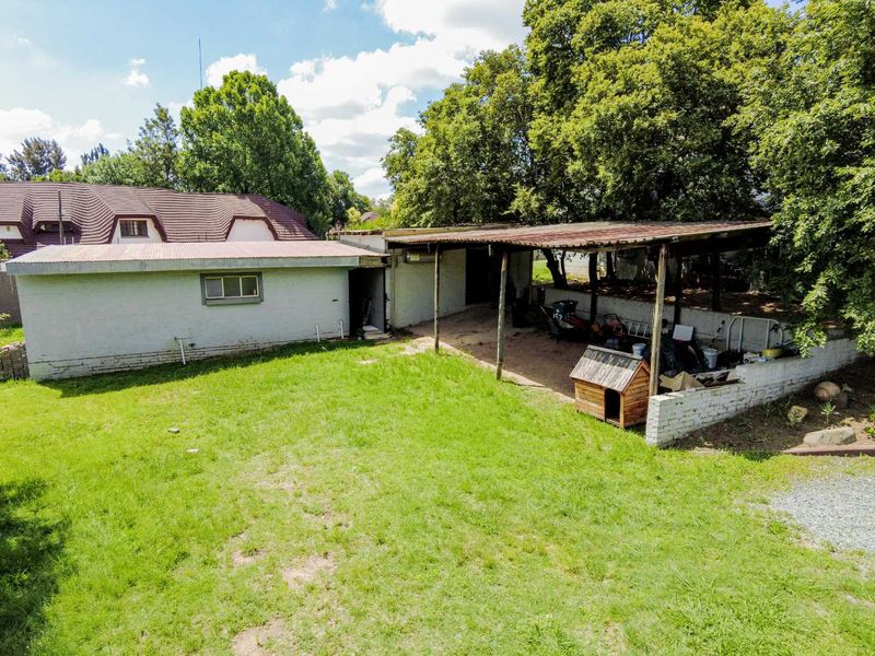 FOR SALE: Agricultural Property with Cottage in Chartwell - Photo 7