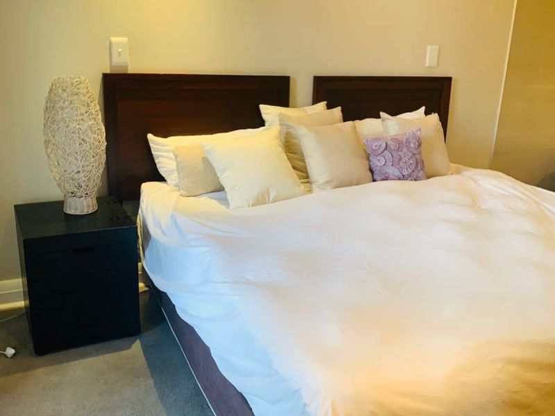 Executive Style Apartments - Photo 8