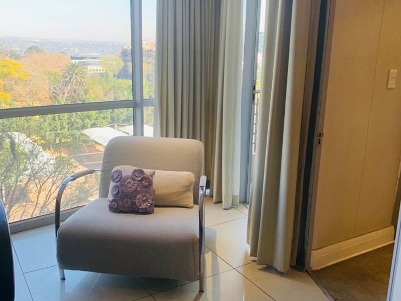 Executive Style Apartments - Photo 2