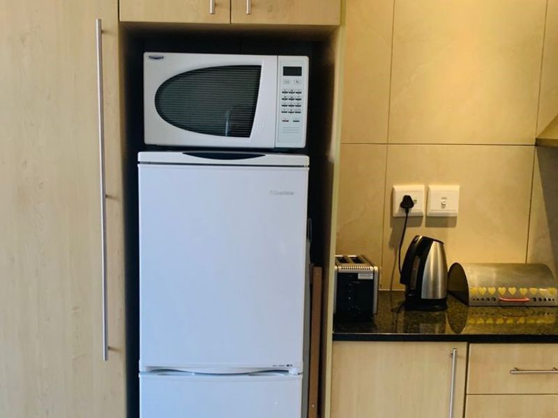 Executive Style Apartments - Photo 4