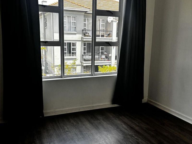 2 Bedroom Apartment for Sale - Photo 7