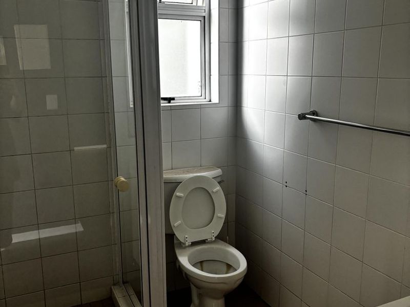 2 Bedroom Apartment for Sale - Photo 4