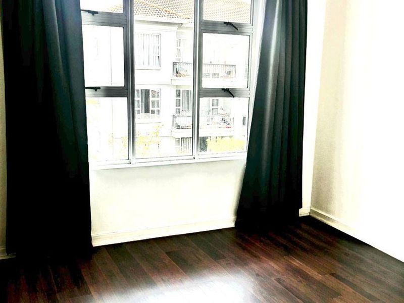 2 Bedroom Apartment for Sale - Photo 6