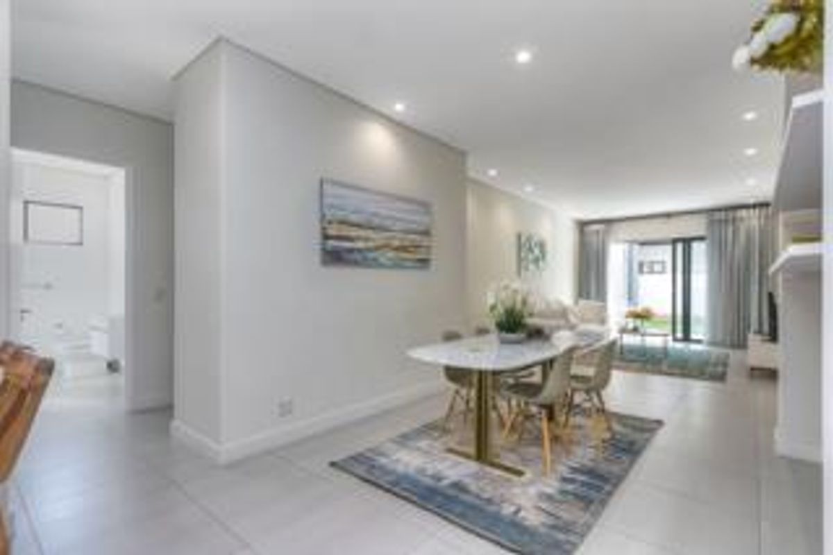 Modern Rental Apartment in Morningside - Photo 2