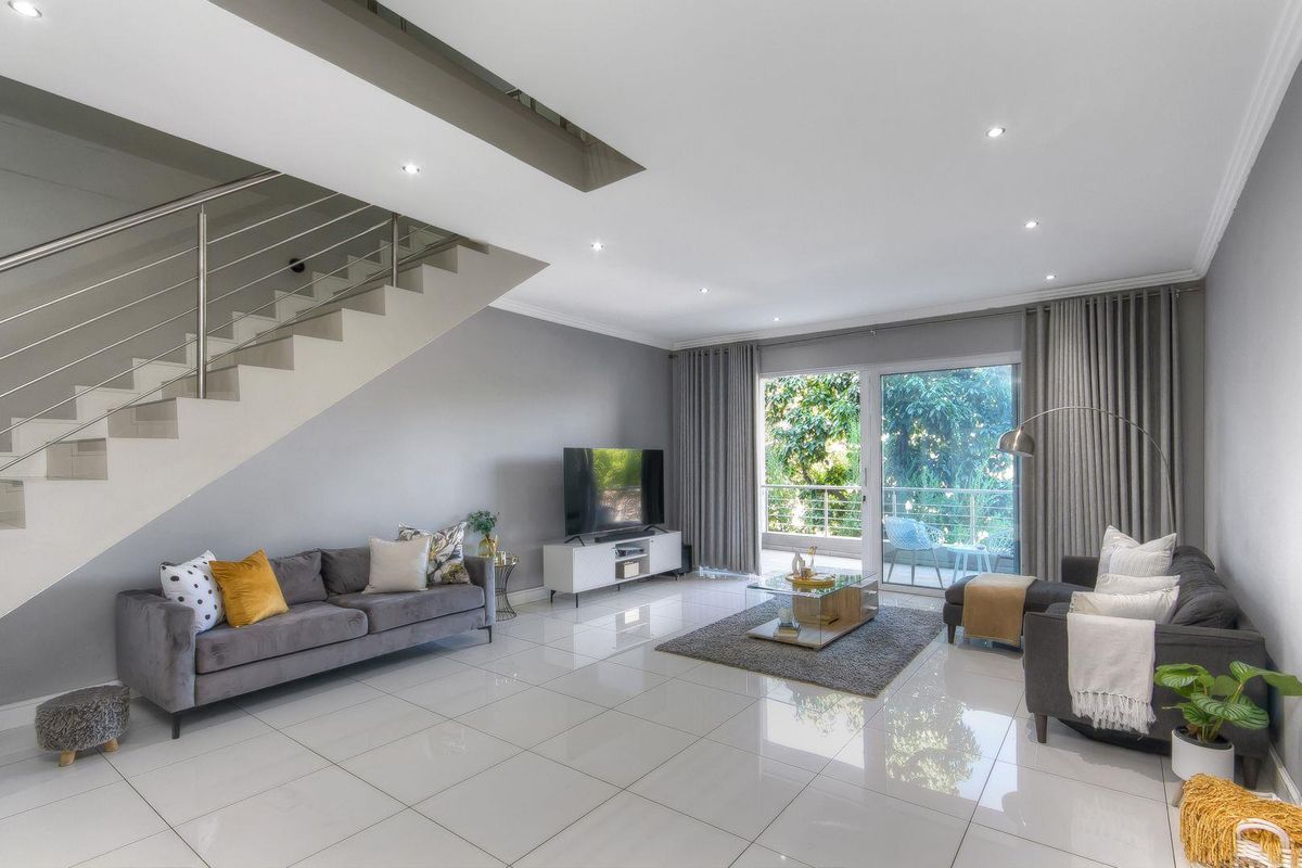 Exceptional Investment Opportunity in Bryanston – Modern 2-Bedroom Duplex with Stunning Views - Photo 2