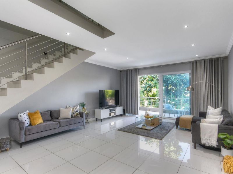 Exceptional Investment Opportunity in Bryanston – Modern 2-Bedroom Duplex with Stunning Views - Photo 2