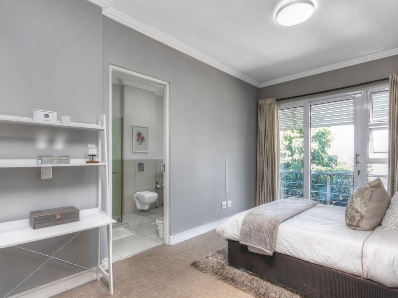 Exceptional Investment Opportunity in Bryanston – Modern 2-Bedroom Duplex with Stunning Views - Photo 10